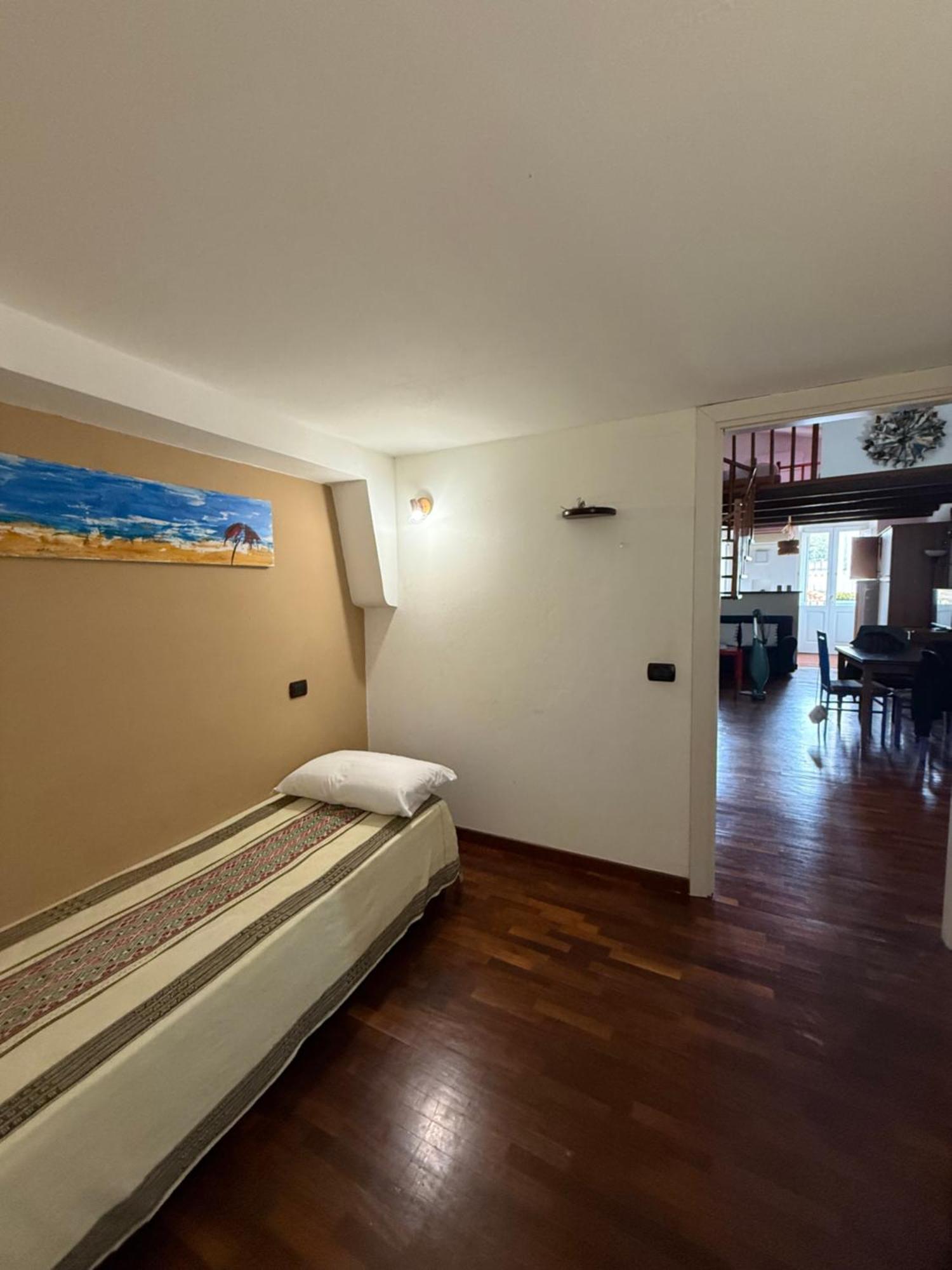 Luxuria 3 Apartment Iglesias Luaran gambar